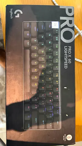 Logitech Pro60 keyboard Wirless / Bluetooth
