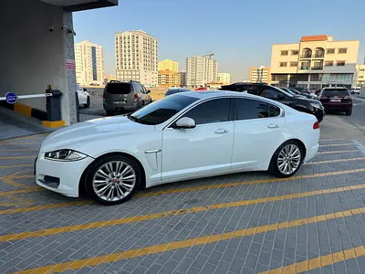 2014 Jaguar XF 照片 3