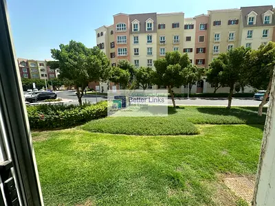 Bright Studio | Next to Metro | Garden View |