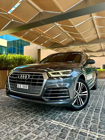 Pristine Audi Q5 45 TFSI quattro S line 2019 | GCC Specs | Low Mileage