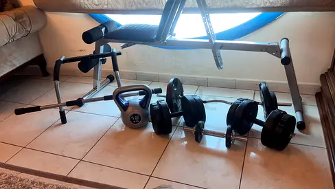 Adjustable Weight Bench with Dumbbells, Barbell and Kettlebell - Good Condition