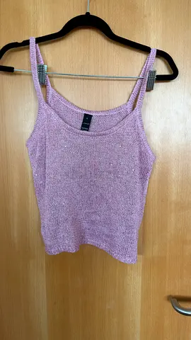 Light pink knitted sparkly tank top, size L