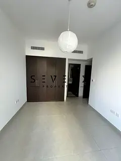 Large 2BR + Maid | Balcony | Community View