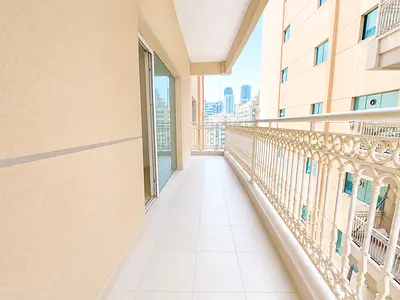 Premium Offer/So Capacious & Charming 2bhk/30 Days Free/Ready To Move/Store Room/At Prime Location