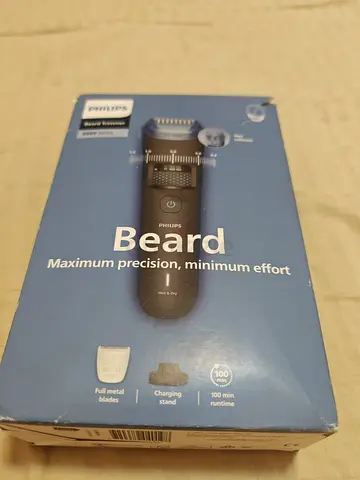 Philips trimmer BT5780 ( like new)