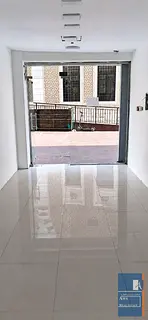 Shop Available for Rent, Affordable Unit in Prime Business Spot in Deira