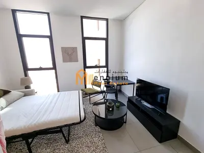 استوديو للبيع بسعر مميز بعائد شهري تملك حر