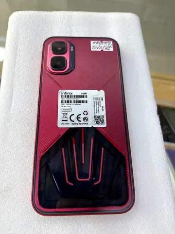 Gaming phone infinix GT 50 pro 12/512