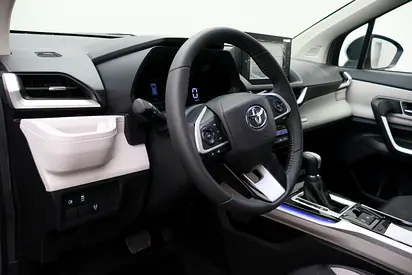 صورة 12 لـ 2024 Toyota VELOZ