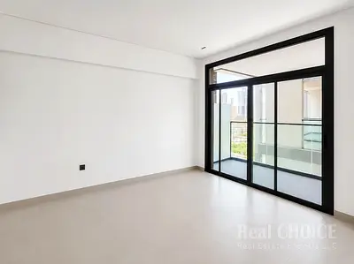 Spacious 1 BR | Premium Amenities |Covered Parking