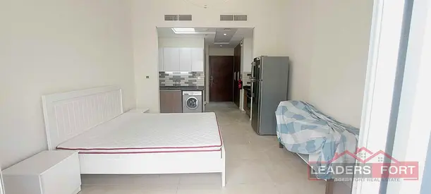 BRAND NEW | FULLY FURNISHED |CHILLER FREE |VACANT