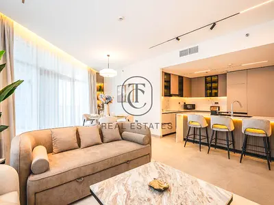 Spacious 3BR I Upgraded I High Floor