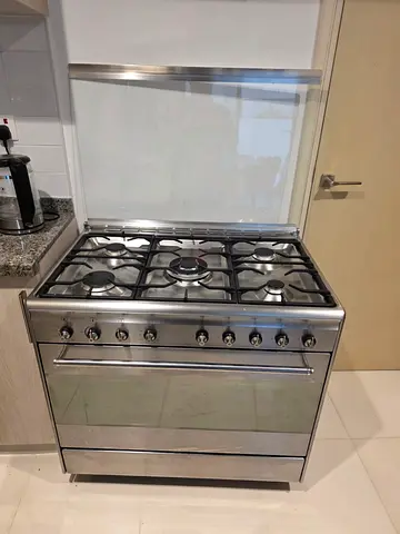 Smeg gas cooker 90x60cm