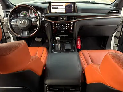 2017 Lexus LX-SERIES 照片 7
