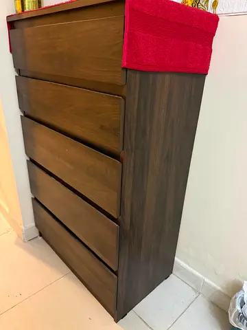 Storage shelf