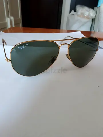 Ray-Ban Aviator Polarized Sunglasses - Gold Frame
