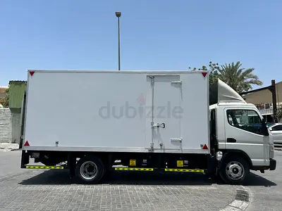 2024 Mitsubishi Canter Box Truck | Long Chassis | GCC Spec | 47,000 km