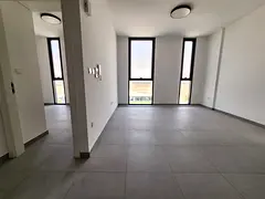 1 BR Apartment in East Village, Gated Community Aljada