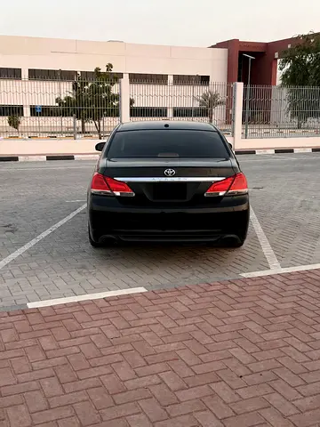 2011 Toyota AVALON 照片 2