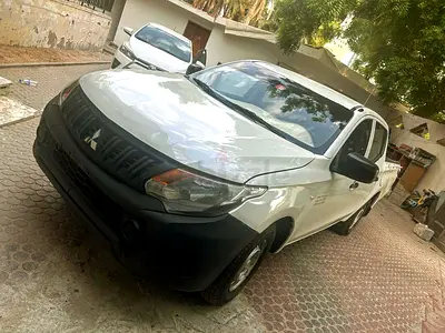 Mitsubishi L200 Double Cab GL 2016 GCC Specs