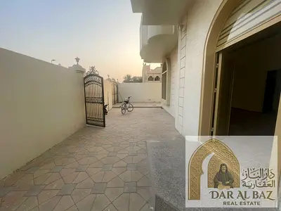 **Beautiful & Extra-Spacious 5-Bedroom Villa with Living Room and Large Majlis, Maid’s Room, Laundr