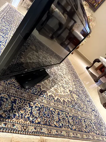 Sharp AQUOS LCD TV sell (no remote)
