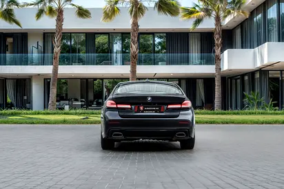 BMW 5 Series 520i, миниатюра 5