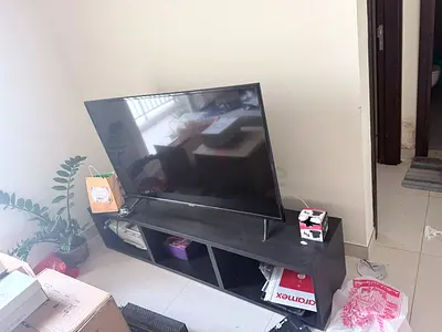 65 inches samsung Tv
