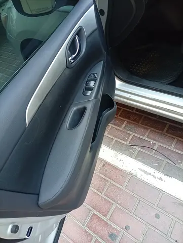 صورة 7 لـ 2019 Nissan SENTRA