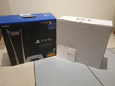 PS5 Box and all packaging