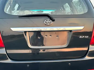 صورة 17 لـ 2014 Toyota INNOVA