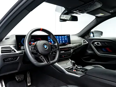 2025 BMW M2 photo 12