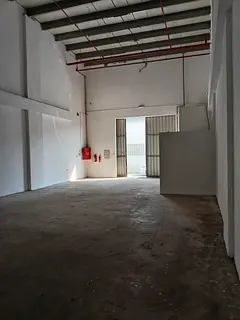 2,000 sq ft Warehouse | AED 90,000 per year | 21 kW Electricity | Al Jurf Industrial Area 1 – Ajma
