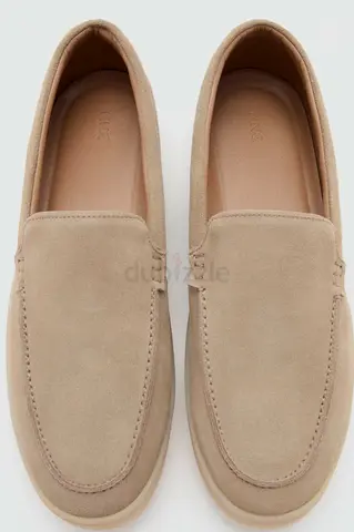 Shoe