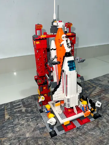 LEGO-style Space Rocket Launch Pad Set - Used, Complete Build , a bit dusty