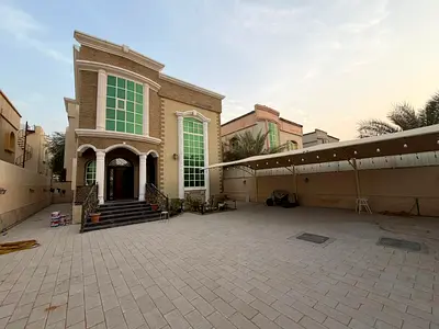 115,000 درهم سنوياً | فيلا 5 غرف | المويهات 2 قريب من شارع الشيخ عمار