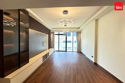 Brand New | Premium Quality | Closed Kitchen
