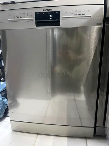 Siemens iq300 dishwasher 3 rack good condition