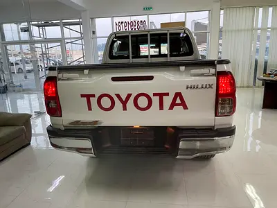 2025 Toyota HILUX 照片 6