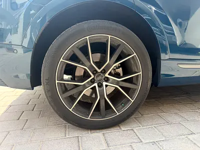 2019 AUDI Q8 照片 5