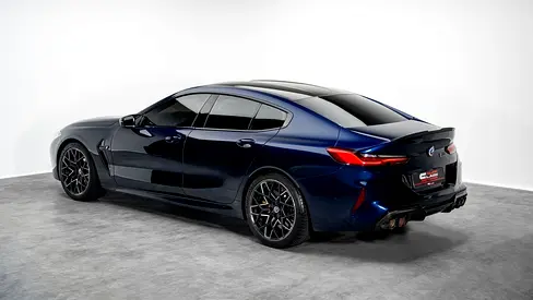 2023 BMW M8 photo 2