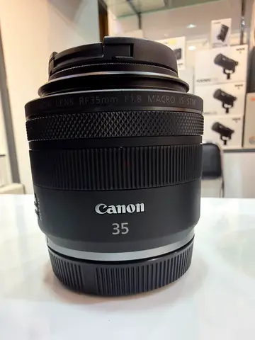 Canon RF 16mm f/2.8 + RF 35mm f/1.8 Lenses –With UV Filter protection -Excellent condition