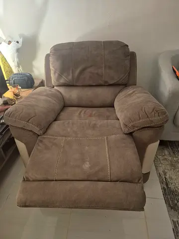 Comfortable Brown Recliner Armchair - Single Seater