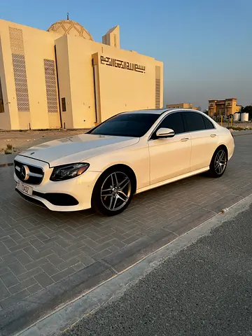 صورة 2 لـ 2019 Mercedes-BENZ E-CLASS