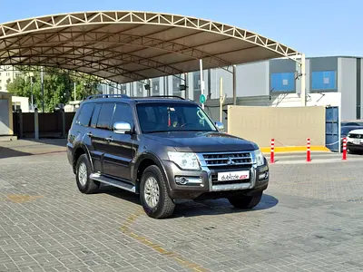 AED 1714/month | 2015 Mitsubishi Pajero  | GCC Specs | Ref#512975