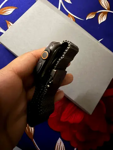 Apple Watch Ultra 3 titanium black Series (with Milanese loop) - Good brand new Condition