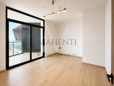 High Floor | Private balcony | Ready to Move I Pool view
