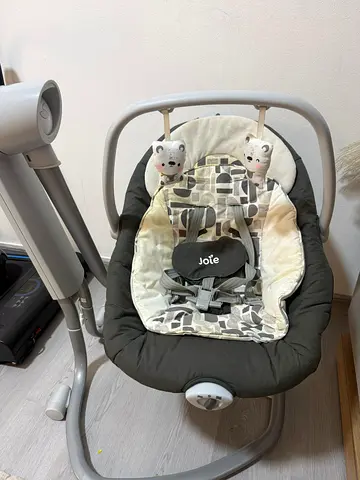 Baby swing