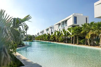 Modern | Lagoon View | Private Pool