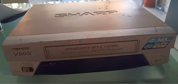 Sharp V50S VCR Player